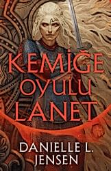 Kemiğe Oyulu Lanet - Martı Yayınları